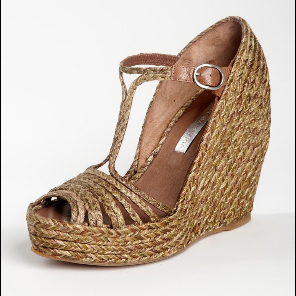 BCBGMAXAZRIA Malaga Wedge Sandal